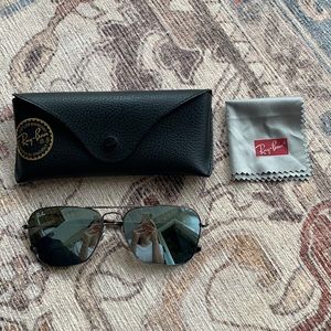Authentic Ray Ban Caravan Sunglasses (Unisex)
